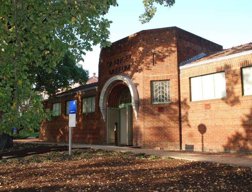 Building - Grainger Museum